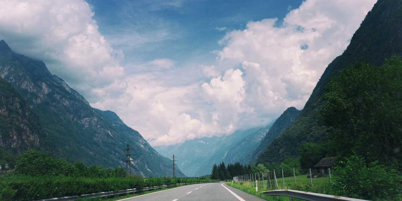 二手车交易全攻略：如何聪明选购与享受专业二手车服务